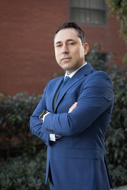 Eduardo Rosales